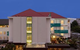 Grand Livio Kuta Hotel